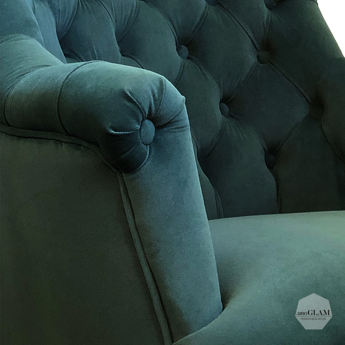 ゆったり座れる 一人掛ソファ/ハイバックでアンティーク調 ボタン