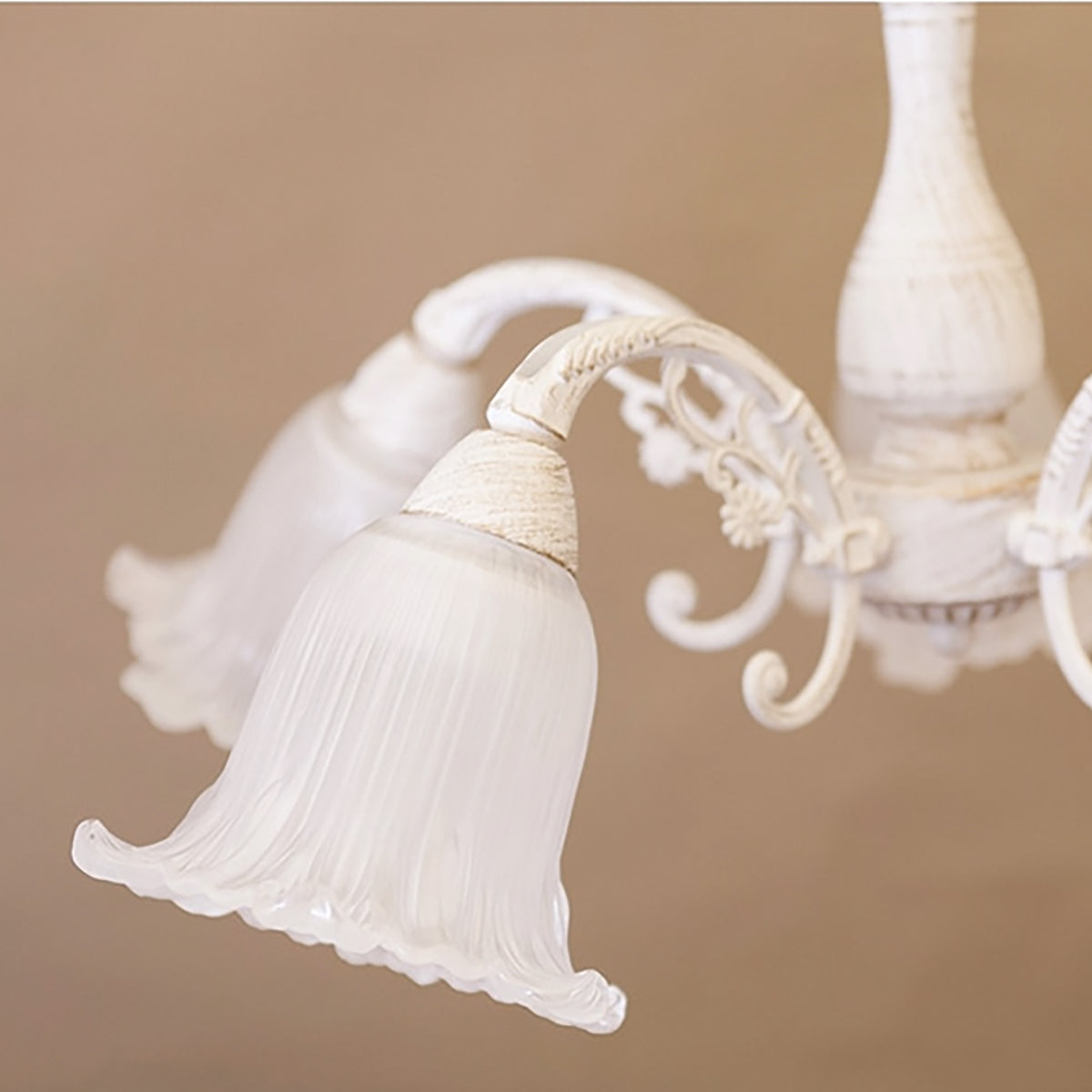 おしゃれなクラシカル シーリングシャンデリア 5灯 ― ガラスシェード