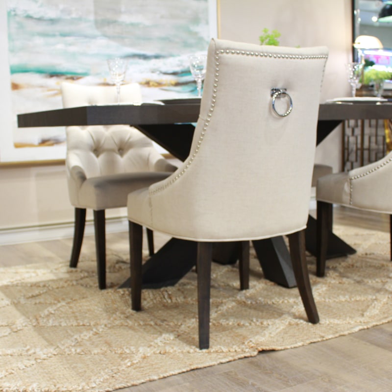 椅子・チェア おしゃれなリビングにぴったり/ 大人のモダンクラシックデザイン 【2脚セット】(アイボリー）