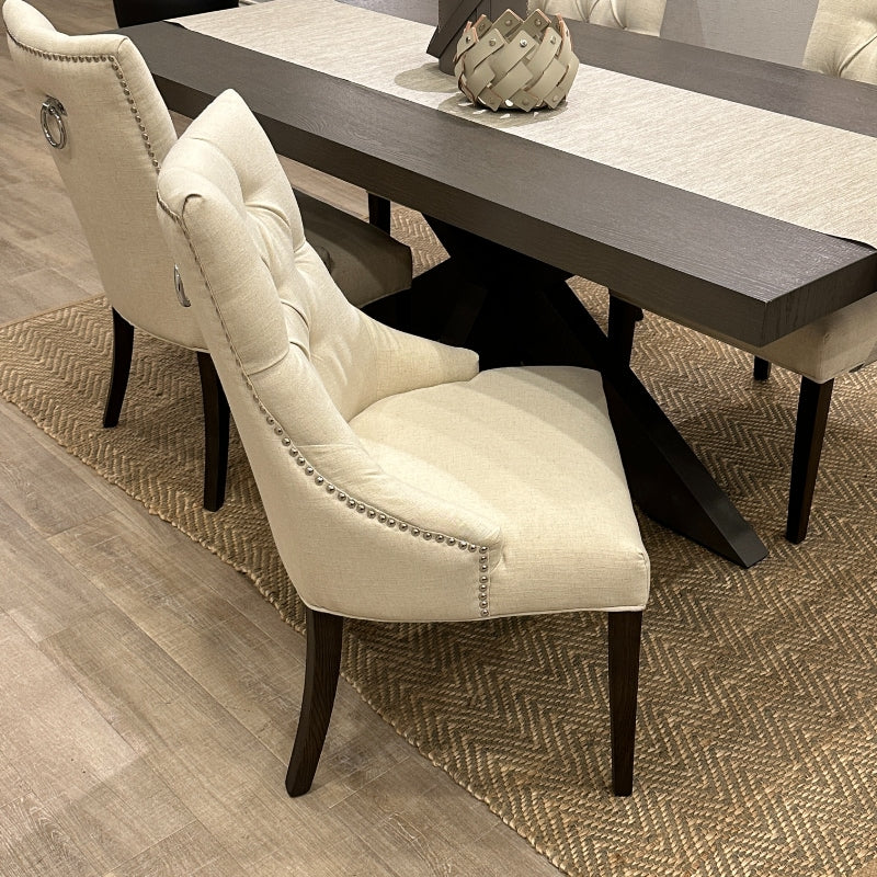 椅子・チェア おしゃれなリビングにぴったり/ 大人のモダンクラシックデザイン 【2脚セット】(アイボリー）